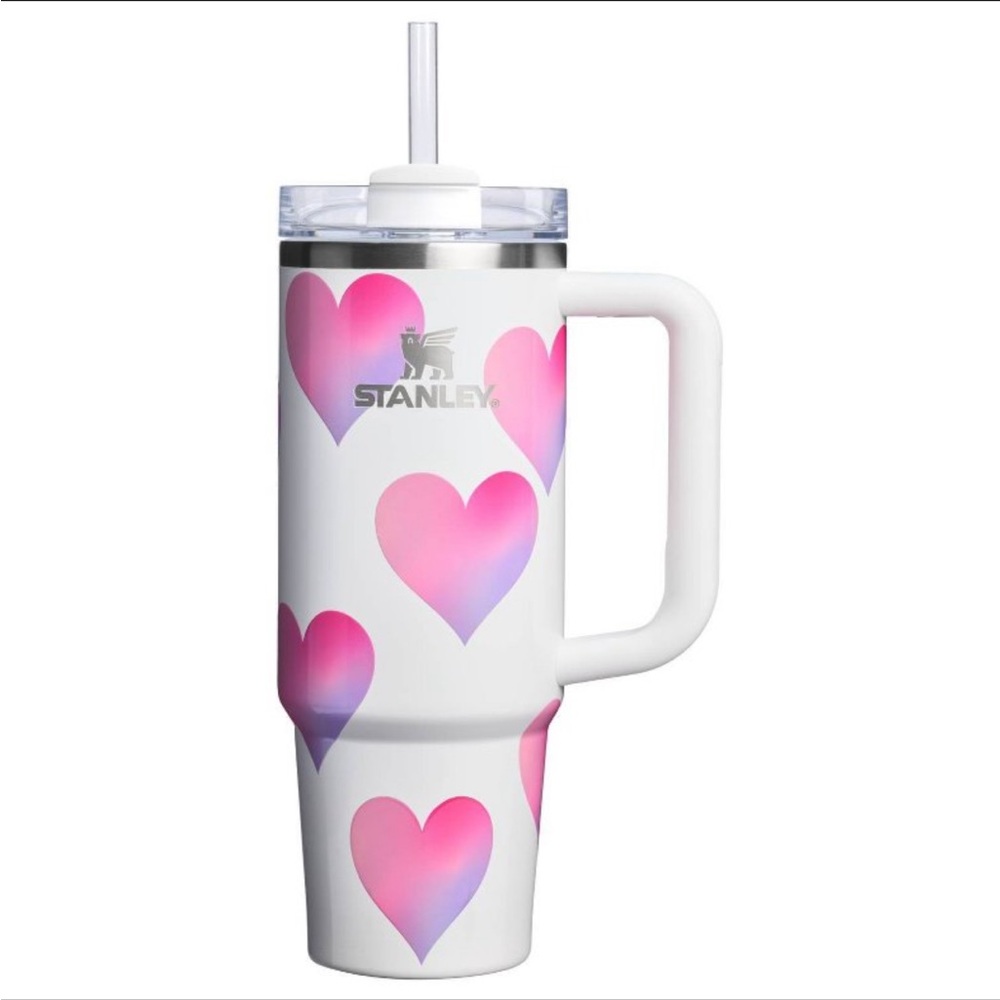 Stanley Valentine's Day 30 oz H2.0 Quencher Tumbler Frost Heart Gradient
